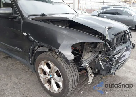 2011 BMW X5 xDrive35I/xDrive35I Premium/xDrive35I Sport Activity z USA, uszkodzony, nr VIN 5UXZV4C51BL402438